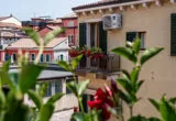 Balcone Suite Piazza Dante 5