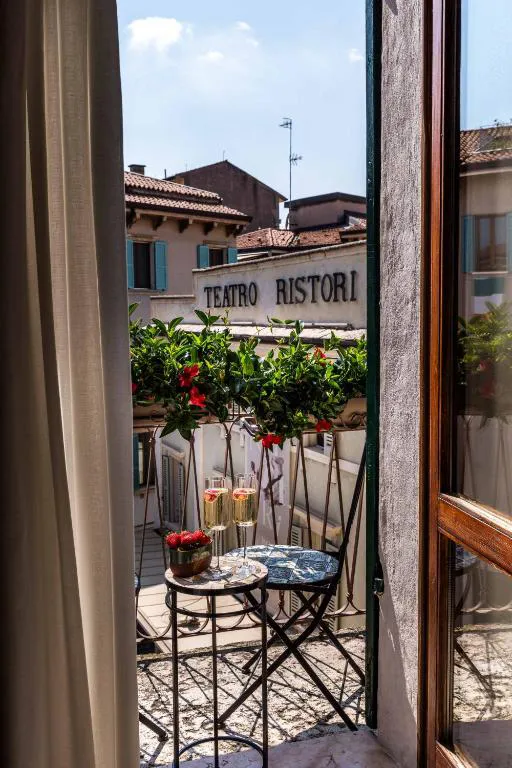 Dettaglio Palazzo Ristori